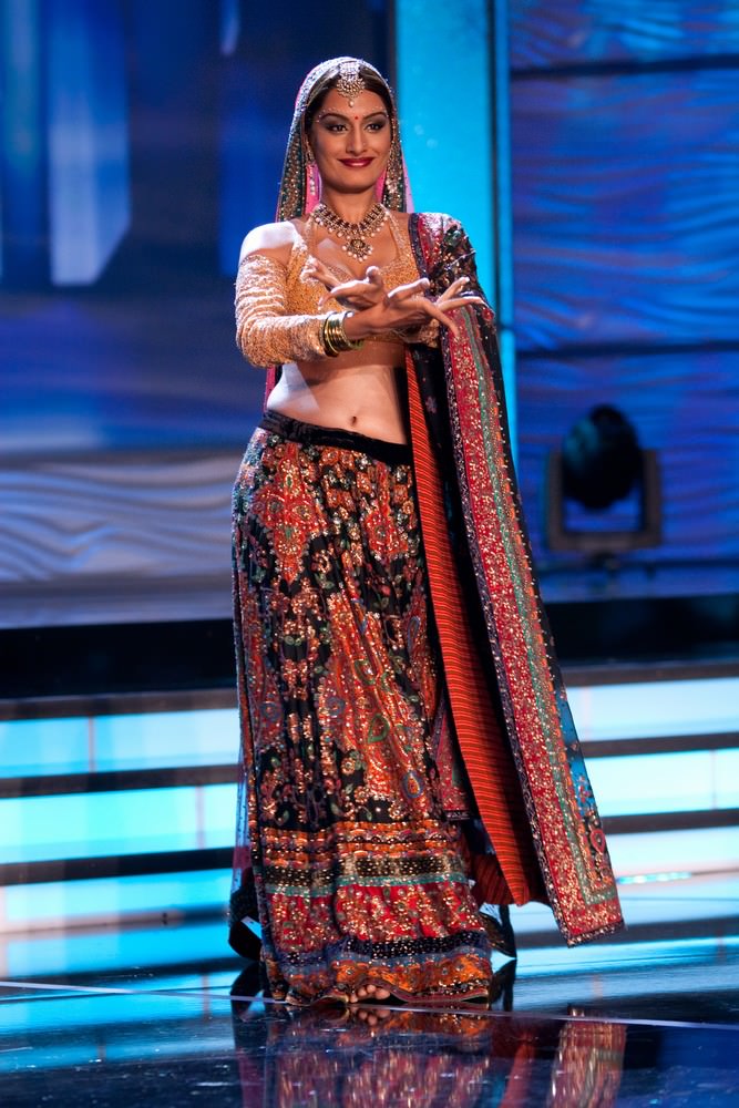 Ekta Chowdhry at Miss Universe 2009 71