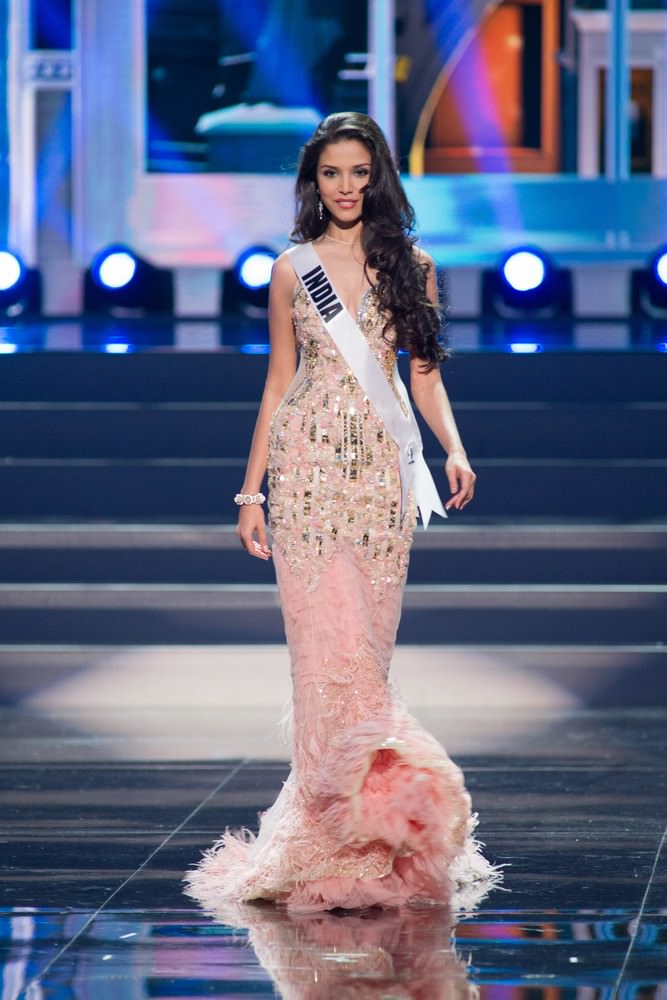 Manasi Moghe at Miss Universe 2013 76