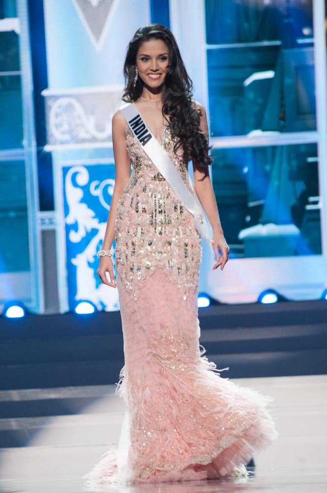 Manasi Moghe at Miss Universe 2013 89
