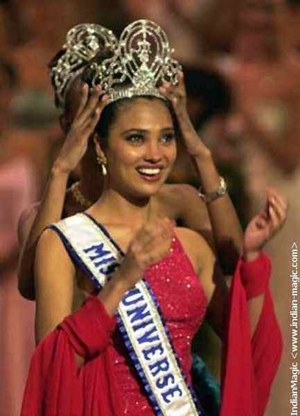 Lara Dutta - Miss Universe 2000 20