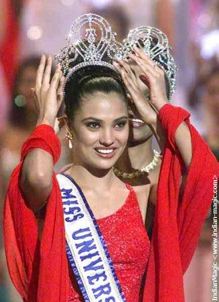 Lara Dutta - Miss Universe 2000 22