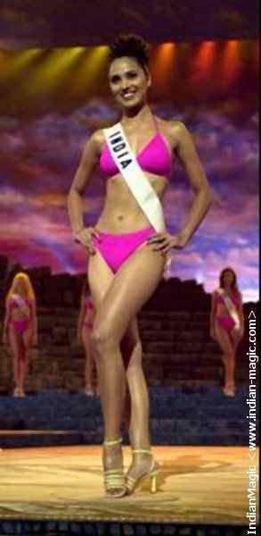 Lara Dutta - Miss Universe 2000 35