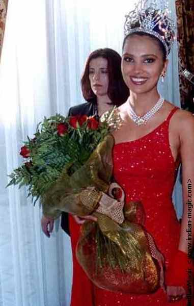 Lara Dutta - Miss Universe 2000 41