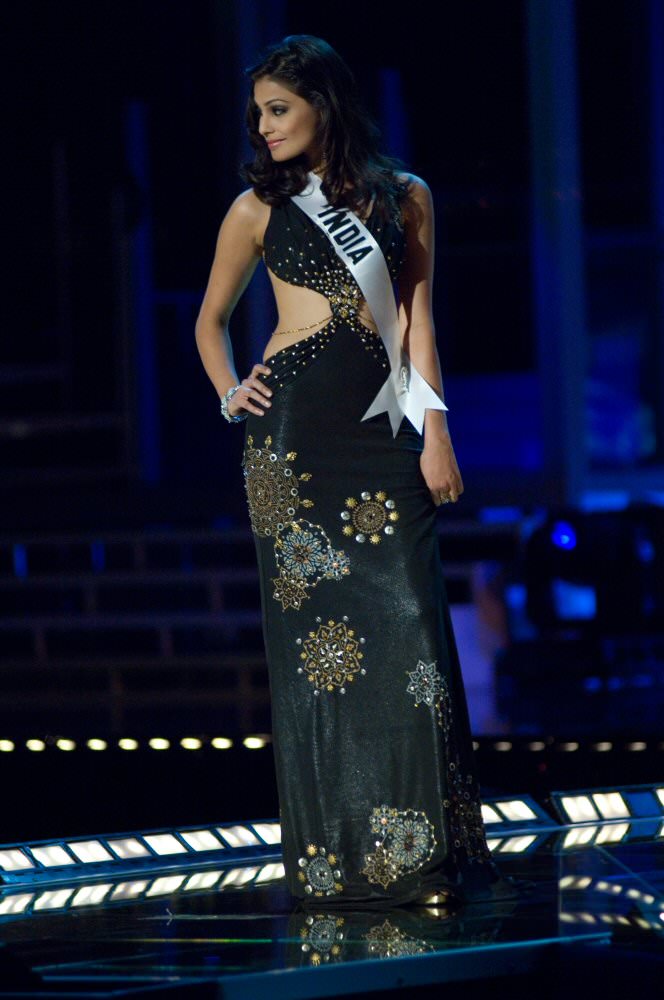 Puja Gupta at Miss Universe 2007 46