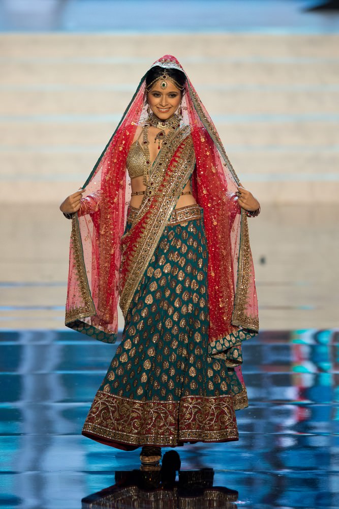 Shilpa Singh at Miss Universe 2012 67