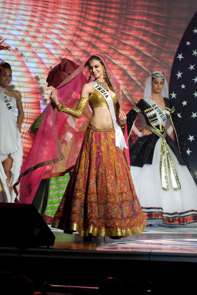 Simran Kaur Mundi at Miss Universe 2008 27