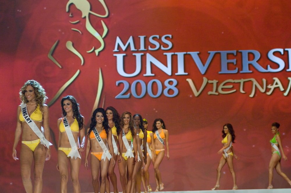 Simran Kaur Mundi at Miss Universe 2008 47