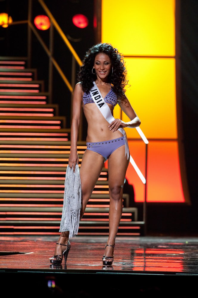 Ushoshi Sengupta at Miss Universe 2010 31